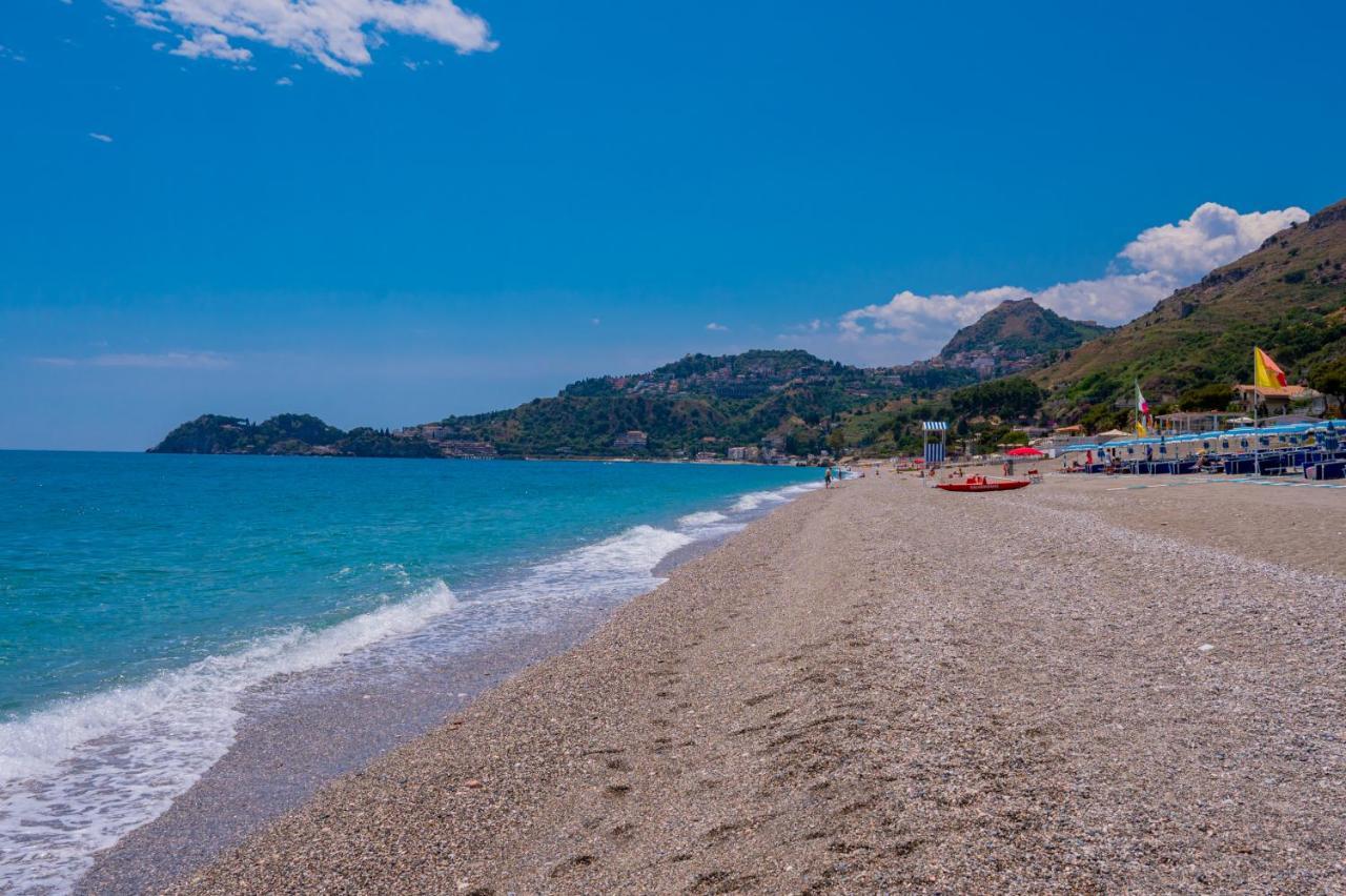 Appartamenti Paolone House Taormina Mare Mazzeo Esterno foto